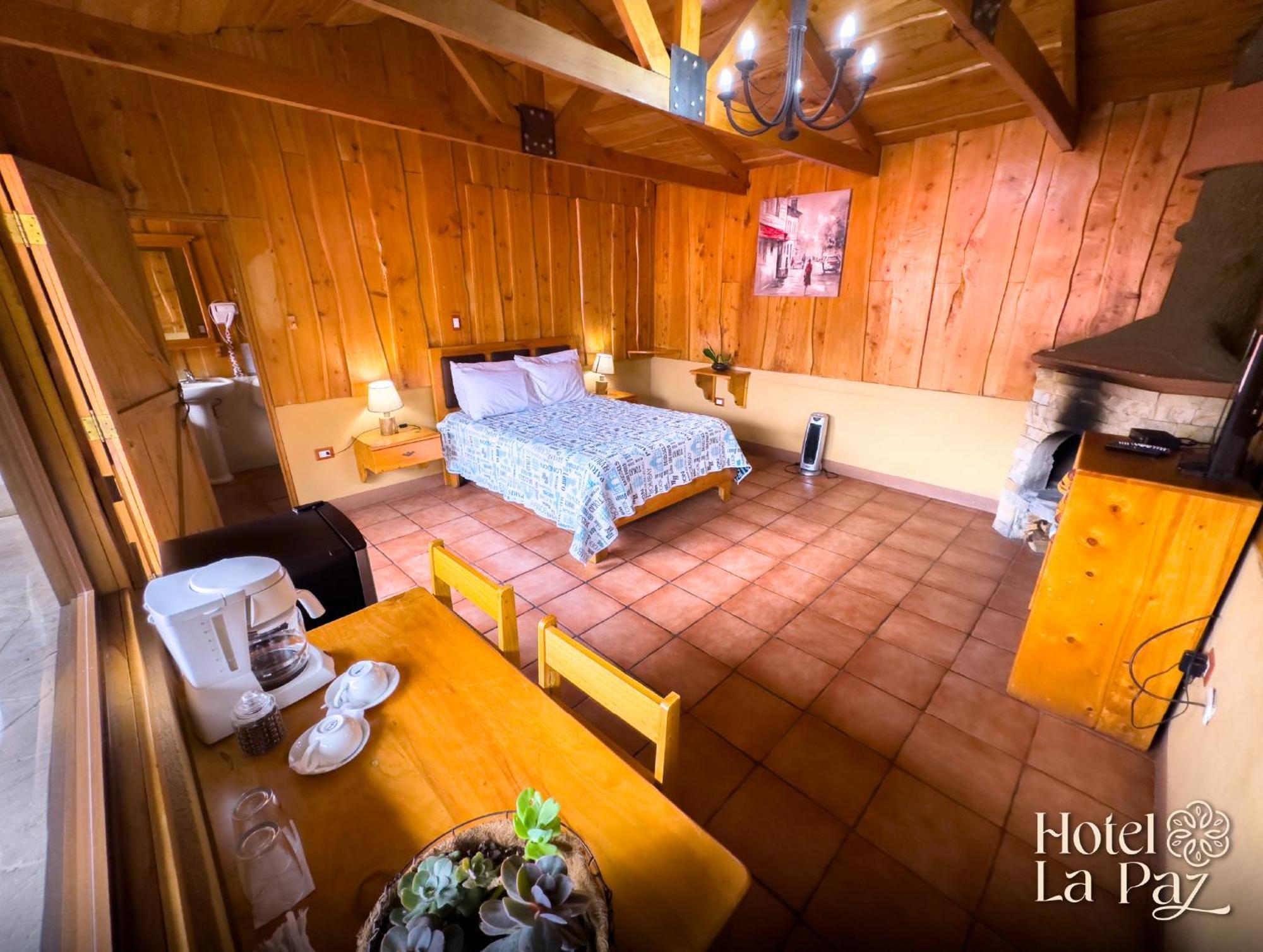 Hotel La Paz Poasito Buitenkant foto