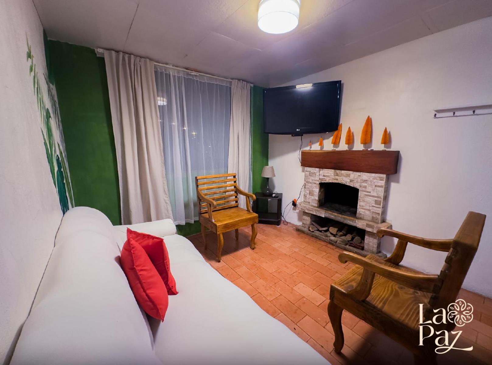 Hotel La Paz Poasito Buitenkant foto