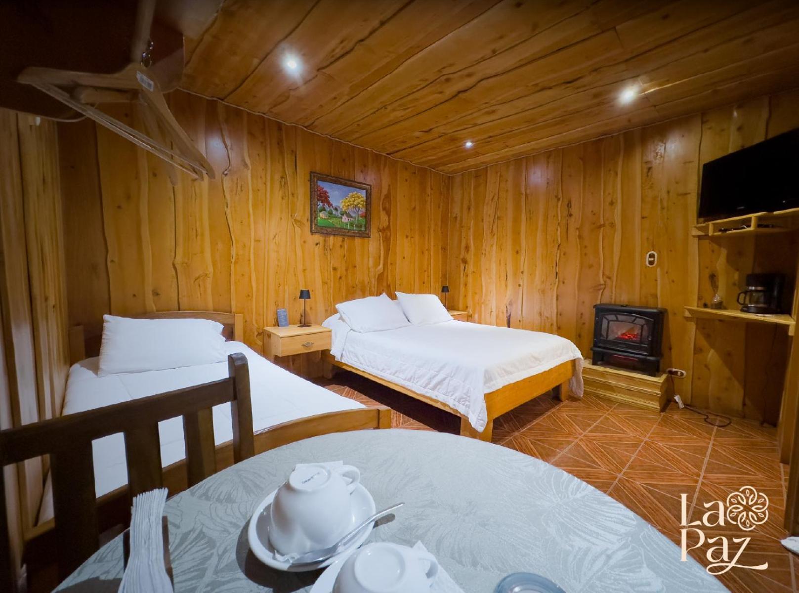 Hotel La Paz Poasito Buitenkant foto
