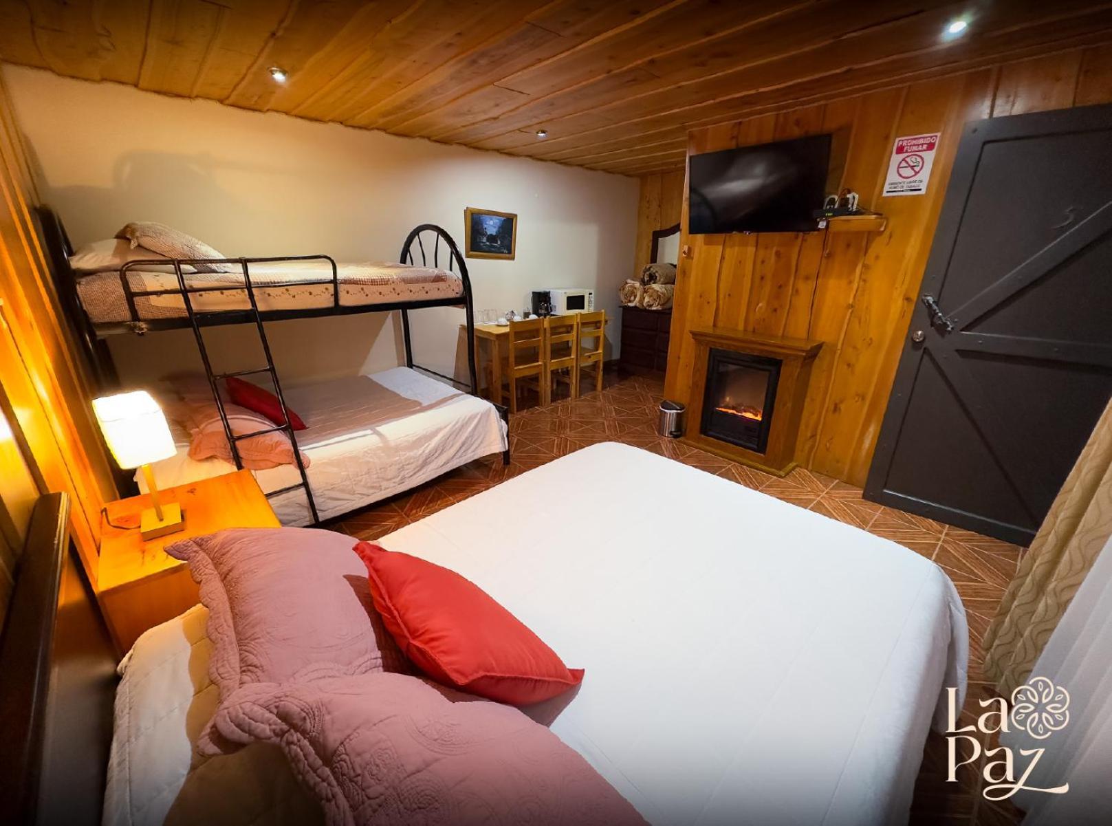 Hotel La Paz Poasito Buitenkant foto